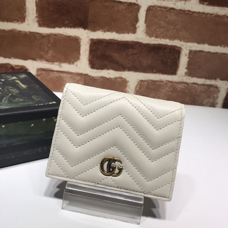 G*u*i wallets & purse